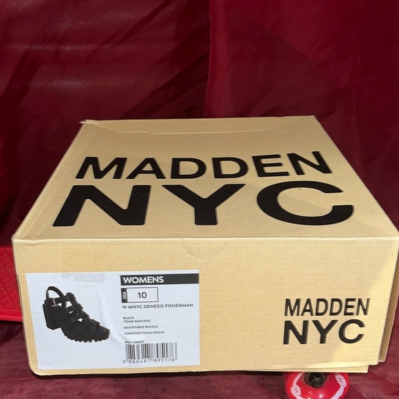 madden nyc Shoes - Madden NYC heeled sandals (BRAND NEW)